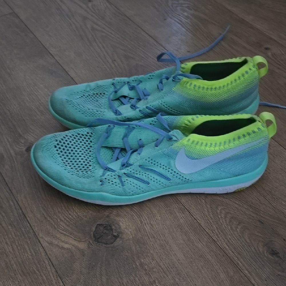 Nike Aqua and Neon Yellow Running Shoes